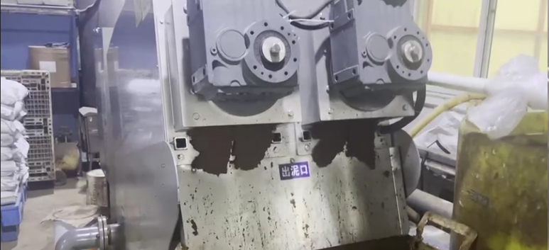 制藥廠疊螺機(jī) 制藥廠疊螺機(jī)